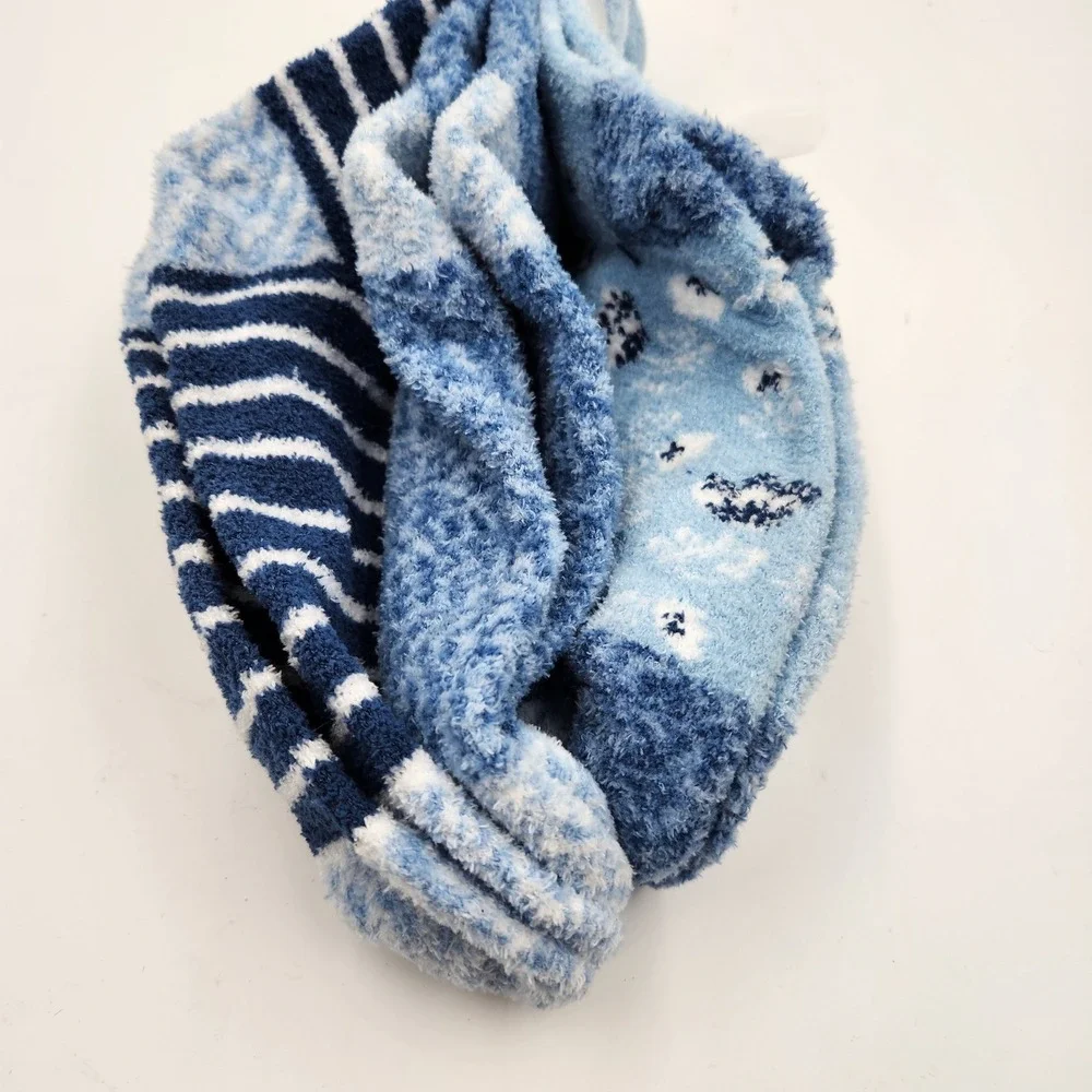 Sock Set Adult Muk Luks Short Cabin Set L/XL and Alexa‎ Rose Sock Size 9-11 Cozy